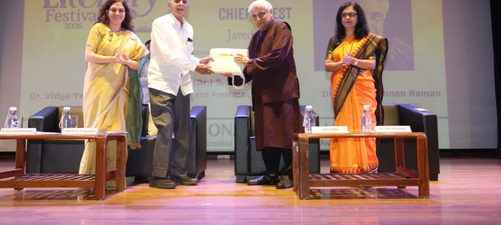 At Symbiosis literary fest, Javed Akhtar tells GenZ to be reasonable, rational